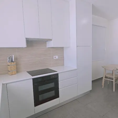 Space View Apartment *